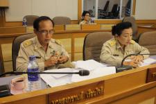 การประชุมสภาเทศบาล สมัยสามัญ สมัยที่๓ ครั้งที่4 ประจำปี 2559 ในวันพุธที่ 14 กันยายน พ.ศ. 2559 เวลา 10.00. ณ ห้องประชุมสภาเทศบาลนครแม่สอด
