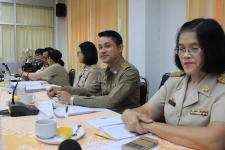 เทศบาลนครแม่สอด จัดประชุมคณะผู้บริหาร และหัวหน้าส่วนราชการ ครั้งที่ 19/2561