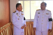 นายกเทศมนตรีนครแม่สอดร่วมเป็นตัวแทนรับไฟหลวงพระราชทานเตรียมพิธีถวายพระเพลิงพระบรมศพ