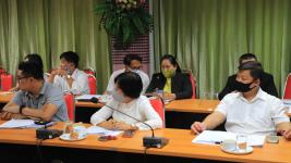 เทศบาลนครแม่สอด จัดประชุมคณะผู้บริหาร หัวหน้าส่วนราชการ และผู้ที่เกี่ยวข้องเทศบาล  นครแม่สอด ครั้งที่ 6/2563