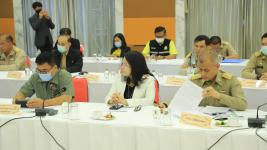 ทน.แม่สอด จัดประชุมเสนอคณะกรรมาธิการวิสามัญพิจารณาศึกษาปัญหาที่ดินและการออกเอกสารสิทธิ์ในที่ดินสภาผู้แทนราษฎร