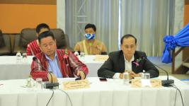 ทน.แม่สอด จัดประชุมเสนอคณะกรรมาธิการวิสามัญพิจารณาศึกษาปัญหาที่ดินและการออกเอกสารสิทธิ์ในที่ดินสภาผู้แทนราษฎร