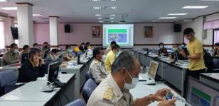 รองนายกเทศมนตรี เข้าร่วมการประชุมคณะกรรมการโรคติดต่อจังหวัดตาก ครั้งที่ 30/2563