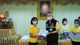 นายกเทศมนตรี มอบเกียรติบัตรแก่อาสาสมัครสาธารณสุข (อสม.) ในเขตเทศบาล