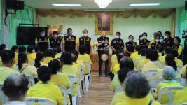 นายกเทศมนตรี มอบเกียรติบัตรแก่อาสาสมัครสาธารณสุข (อสม.) ในเขตเทศบาล