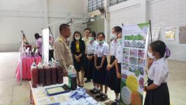 คณะผู้บริหาร ทน.แม่สอด ร่วมให้การต้อนรับคณะตรวจประเมินสถานศึกษาพอเพียงระดับจังหวัด โรงเรียนเทศบาลเฉลิมพระเกียรติ สมเด็จพระเทพรัตนราชสุดาฯ สยามบรมราชกุมารี