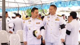 ดร.เทอดเกียรติ ชินสรนันท์ นายกเทศมนตรีนครแม่สอด เข้าร่วมพิธีวางพวงมาลา ในวันสมเด็จพระนเรศวรมหาราช