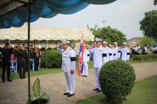 ดร.เทอดเกียรติ ชินสรนันท์ นายกเทศมนตรีนครแม่สอด เข้าร่วมพิธีวางพวงมาลา ในวันสมเด็จพระนเรศวรมหาราช