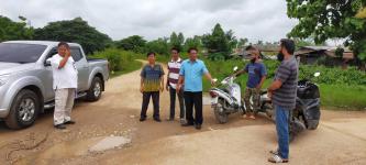 รองนายกเทศมนตรี ลงพื้นที่ที่ประชาชนร้องเรียน
