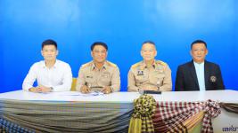 คณะผู้บริหาร ทน.แม่สอด บันทึกเทปรายการเทศบาลนครแม่สอดพบปะประชาชน