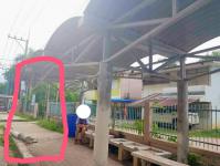 ทน.แม่สอด ซ่อมแซมศาลาริมทางหน้าโรงเรียนสรรพวิทยาคม