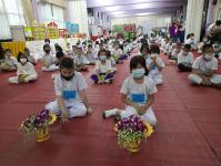 นายกเทศมนตรีมอบรองนายกฯ เป็นประธานพิธีเปิดโครงการอบรมคุณธรรม จริยธรรม โรงเรียนเทศบาลวัดบุญญาวาส