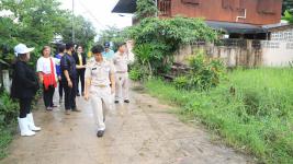 ทน.แม่สอด ลงพื้นที่เตรียมความพร้อมในการป้องกันปัญหาน้ำท่วมในเขตเทศบาล