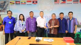 ทน.แม่สอด จัดประชุมคณะผู้บริหาร หัวหน้าส่วนราชการและผู้ที่เกี่ยวข้องเทศบาลนครแม่สอด ครั้งที่ 7/2563