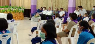 นายกเทศมนตรี มอบทุนการศึกษาแก่นักเรียนโรงเรียนในสังกัดเทศบาลนครแม่สอด