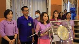 ทน.แม่สอด มอบเข็มผู้ผ่านการอบรมหลักสูตรวิชชาลัยสูงวัยนครแม่สอด รุ่นที่ 2