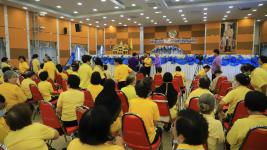 ทน.แม่สอด มอบเข็มผู้ผ่านการอบรมหลักสูตรวิชชาลัยสูงวัยนครแม่สอด รุ่นที่ 2