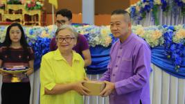 ทน.แม่สอด มอบเข็มผู้ผ่านการอบรมหลักสูตรวิชชาลัยสูงวัยนครแม่สอด รุ่นที่ 2