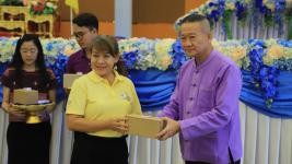 ทน.แม่สอด มอบเข็มผู้ผ่านการอบรมหลักสูตรวิชชาลัยสูงวัยนครแม่สอด รุ่นที่ 2