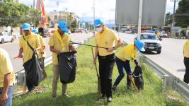 ทน.แม่สอด จัดกิจกรรมจิตอาสา “โครงการ 1 อำเภอ 1 ถนนเฉลิมพระเกียรติ”