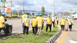 ทน.แม่สอด จัดกิจกรรมจิตอาสา “โครงการ 1 อำเภอ 1 ถนนเฉลิมพระเกียรติ”