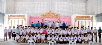 นายกเทศมนตรีมอบรองนายกฯ มอบทุนการศึกษาแก่นักเรียนโรงเรียนในสังกัดเทศบาลนครแม่สอด