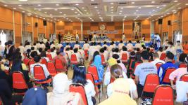 เทศบาลนครแม่สอด จัดพิธีมอบเกียรติบัตรผู้จบหลักสูตร “วิชชาลัยสูงวัยนครแม่สอด” รุ่นที่ 2