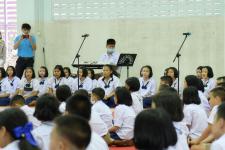 นายกเทศมนตรีมอบรองนายกฯ ร่วมพิธีแสดงกตเวทิตาจิตเกษียณอายุราชการ