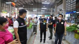 นายกเทศมนตรี เรียกประชุมเข้มทีมเฉพาะกิจเทศบาลเร่งดำเนินมาตรการเฝ้าระวังแก้ปัญหาโควิด-19