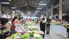 นายกเทศมนตรี เรียกประชุมเข้มทีมเฉพาะกิจเทศบาลเร่งดำเนินมาตรการเฝ้าระวังแก้ปัญหาโควิด-19