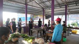 นายกเทศมนตรี เรียกประชุมเข้มทีมเฉพาะกิจเทศบาลเร่งดำเนินมาตรการเฝ้าระวังแก้ปัญหาโควิด-19