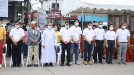 นายกเทศมนตรี เป็นประธานพิธีเปิดโครงการธรรมยาตราแห่งสันติภาพเพื่อสันติสุขของแผ่นดิน