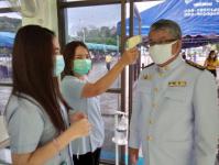 นายกเทศมนตรี มอบ รองนายกฯ ร่วมพิธีวางพวงมาลาเนื่องในวันคล้ายวันสวรรคตพระบาทสมเด็จพระบรมชนกาธิเบศร มหาภูมิพลอดุลยเดชมหาราช บรมนาถบพิตร