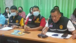 นายกเทศมนตรี เรียกประชุมทีมเฉพาะกิจเทศบาลเร่งดำเนินมาตรการเฝ้าระวังแก้ปัญหาโควิด-19