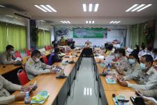 นายกเทศมนตรี มอบอุปกรณ์ป้องกันการแพร่ระบาดของโรคติดเชื้อโควิด-19