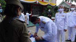 นายกเทศมนตรีมอบรองนายกฯ ร่วมพิธีปิดการอบรมและมอบประกาศนียบัตรผู้รับการฝึกอบรมโครงการพระราชทานโคกหนองนาแห่งน้ำใจและความหวัง เรือนจำอำเภอแม่สอด กรมราชทัณฑ์ รุ่นที่ 3