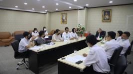 นายกเทศมนตรี เรียกประชุมติดตามผลการดำเนินงานของเทศบาลนครแม่สอด