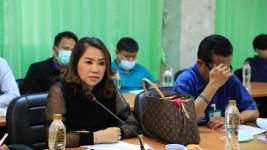 ทน.แม่สอดร่วมกับกรมพลศึกษาจัดการประชุมเพื่อเตรียมความพร้อมในการดำเนินโครงการก่อสร้างสระว่ายน้ำชุมชน