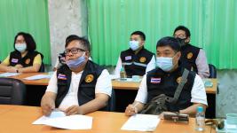 ทน.แม่สอด จัดประชุมคณะกรรมการศูนย์ปฏิบัติการควบคุมโรคเทศบาลนครแม่สอดและออกตรวจสถานประกอบการต่างๆและสถานศึกษาในเขตเทศบาล