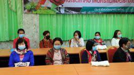 ทน.แม่สอด จัดโครงการฝึกอาชีพให้ความรู้ชุมชนในเขตเทศบาลนครแม่สอด หลักสูตรดอกไม้ประดิษฐ์จากริบบิ้นผ้า