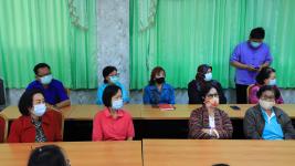 ทน.แม่สอด จัดโครงการฝึกอาชีพให้ความรู้ชุมชนในเขตเทศบาลนครแม่สอด หลักสูตรดอกไม้ประดิษฐ์จากริบบิ้นผ้า