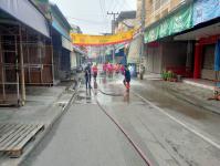 ทน.แม่สอดล้างตลาดในเขตเทศบาลนครแม่สอด