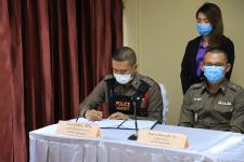 ทน.แม่สอดร่วมกับสถานีตำรวจภูธรแม่สอด บันทึกข้อตกลงว่าด้วยความร่วมมือโครงการสร้างเครือข่ายการมีส่วนร่วมของประชาชนในการป้องกันอาชญากรรมระดับตำบล