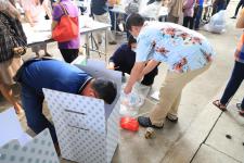 ทน.แม่สอด ส่งมอบหีบเลือกตั้งสมาชิกสภาเทศบาลและนายกเทศมนตรีนครแม่สอด