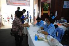 ทน.แม่สอด ร่วมกับ รพ.แม่สอด ให้บริการฉีดวัคซีนโควิด-19 เข็มที่ 2 