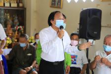 ทน.แม่สอด แจกเบี้ยยังชีพผู้สูงอายุและผู้พิการ ประจำเดือนมิถุนายน 2564