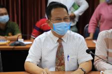 ทน.แม่สอด ประชุมคณะกรรมการชมรมผู้สูงอายุเทศบาลนครแม่สอด