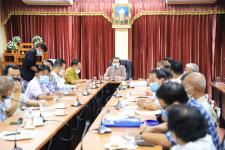 ทน.แม่สอด จัดประชุมการป้องกันและแก้ไขปัญหาอุทกภัย วาตภัย และดินโคลนถล่ม