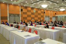 นายกเทศมนตรีแม่สอด ร่วมการประชุมอบรมเชิงปฏิบัติการพัฒนาหลักสูตร กระบวนการจัดการเรียนรู้ การวัดและประเมินผลประจำปี 2564