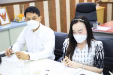 ทน.แม่สอด จัดประชุมการเตรียมความพร้อมจัดตั้งโรงพยาบาลสนาม